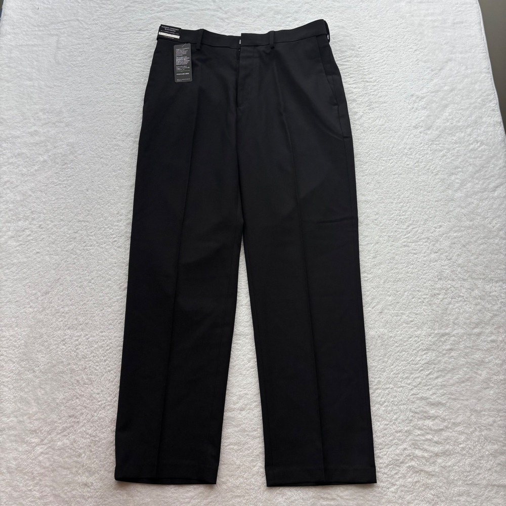 Haggar Premium Comfort Dress Pants Mens 32x30 Black Classic Fit Stretch H200650